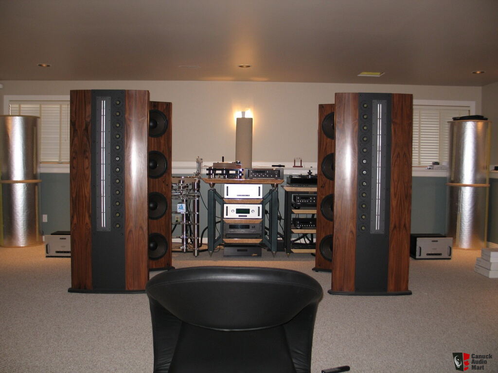 Genesis Gen II 4 tower speaker system with Bass amp and bass speaker ...