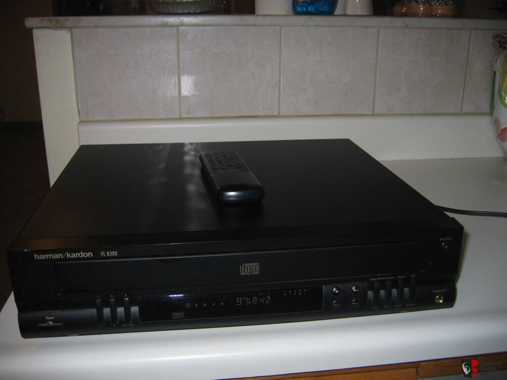 HARMAN KARDON FL 8300 CD PLAYER 5 DISC 