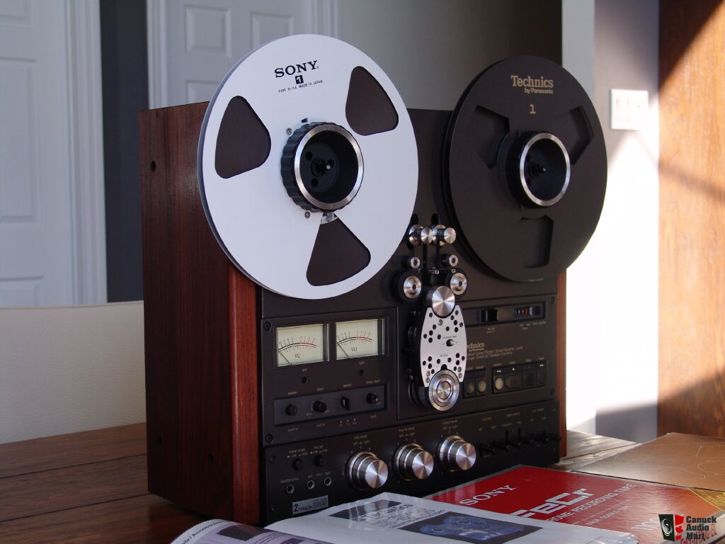 A Technics RS-1500 reel to reel tape recorder dating from circa late  News Photo - Getty Images