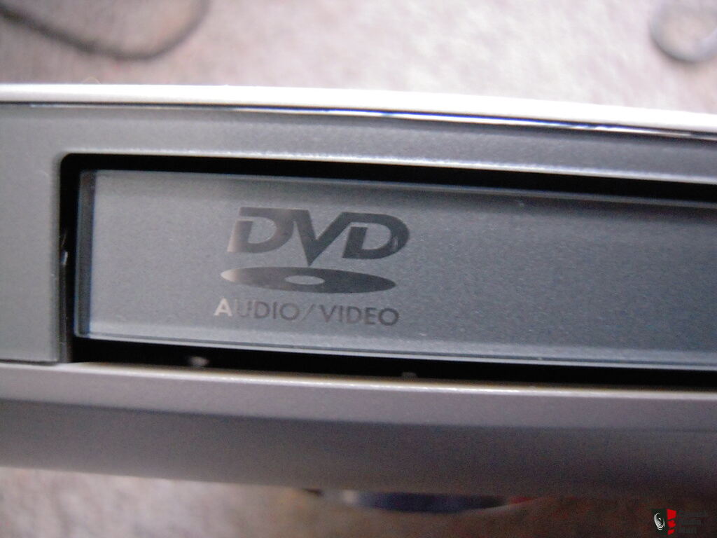 Yamaha DVR-S300 Cinema Station - SACD Playable Photo #753124 - US