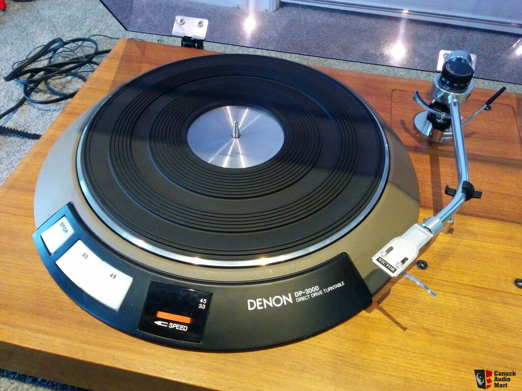 Denon DP-3000 Direct Drive Turntable with Victor UA-5045 Tonearm