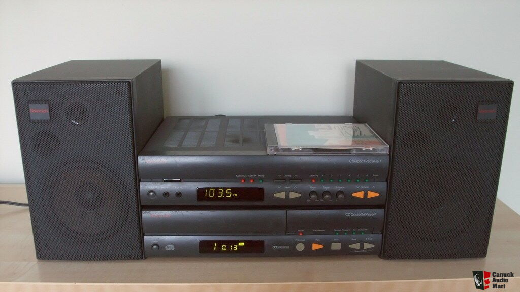 Nakamichi compact stereo system For 