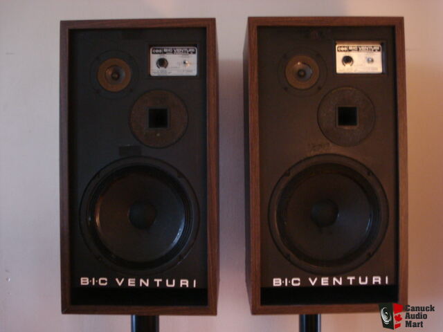 Vintage best sale bic speakers