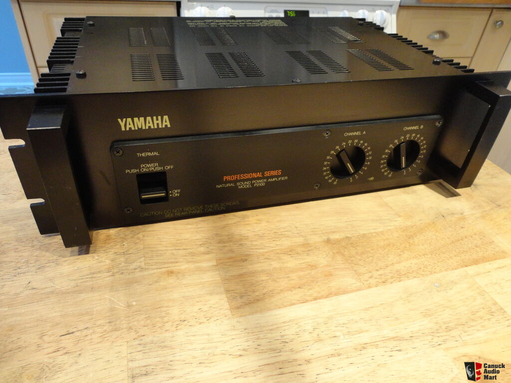 Yamaha P-2100 Audiophile NEAR MINT Vintage Yamaha P2100 POWER Amp