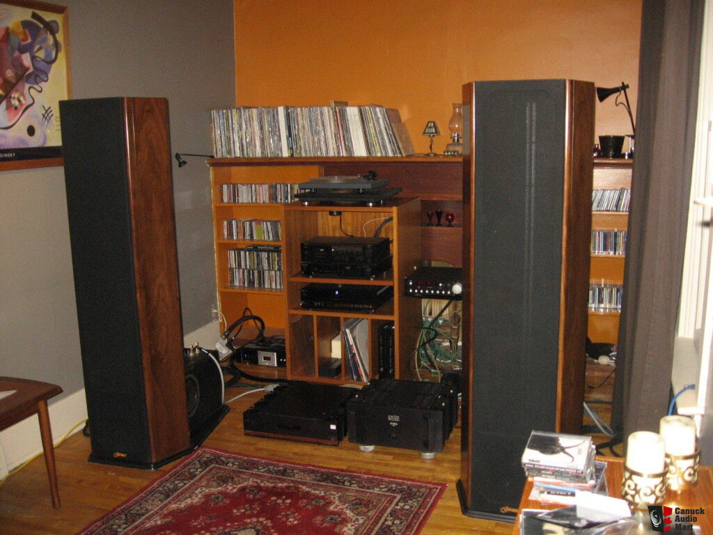 Genesis Technologies G350 speaker system deal pending Photo #859797 ...