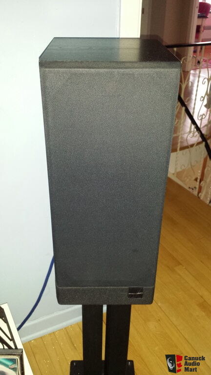 kef reference 102.2