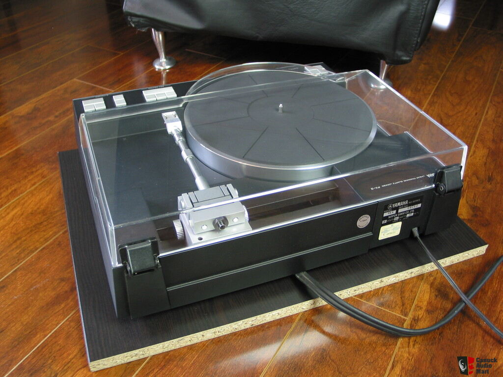 Yamaha PX-2 Turntable Iinear SALE PENDING Photo #912003 - US Audio Mart
