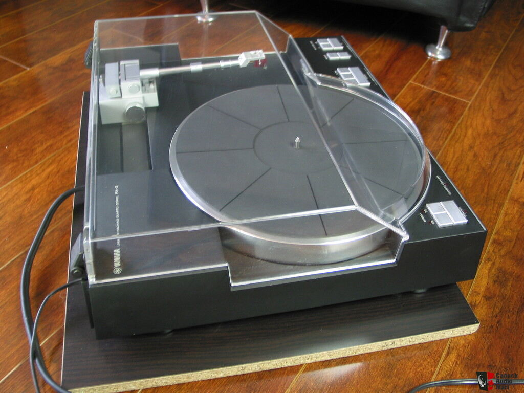 Yamaha PX-2 Turntable Iinear SALE PENDING Photo #912004 - UK Audio Mart