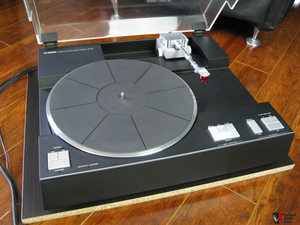 Yamaha PX-2 Turntable Iinear SALE PENDING Photo #912004 - UK Audio Mart