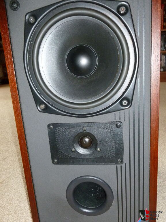 Mission 781 Bookshelf Speakers Photo #964474 - Canuck Audio Mart