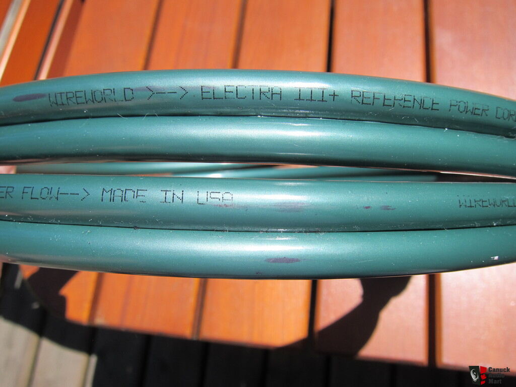 Electra III Reference Wireworld 15 A power cable 2.0 m Photo