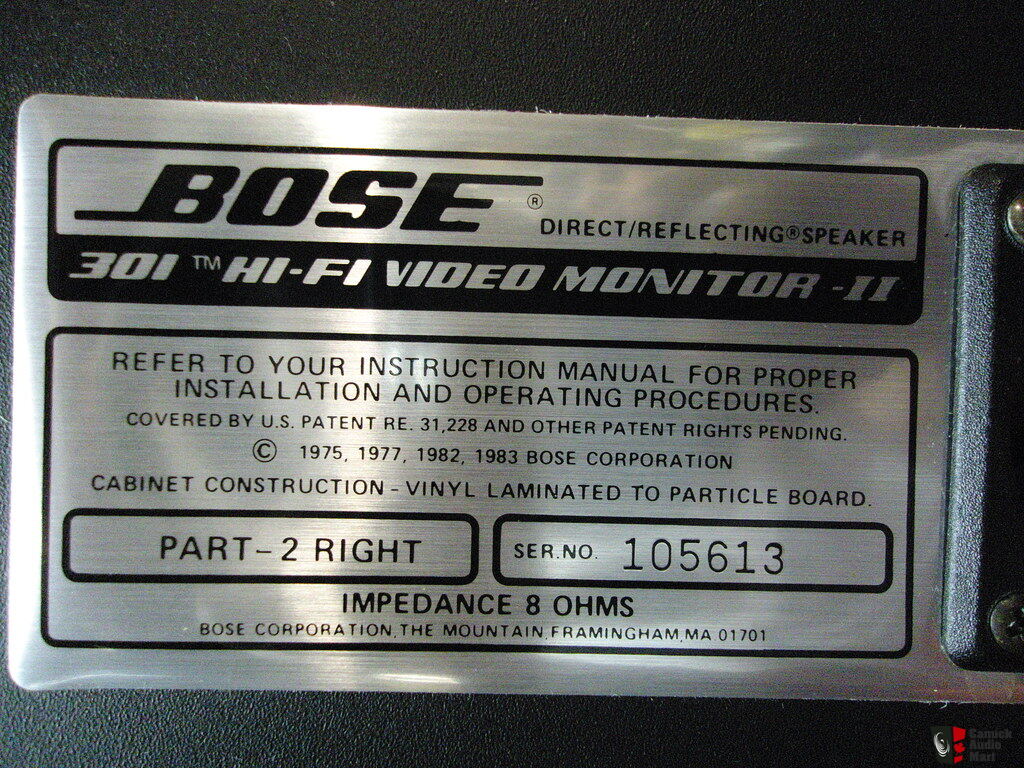 Rare Silver Finish BOSE Video Monitor AKA 301 Series II 2 Speakers